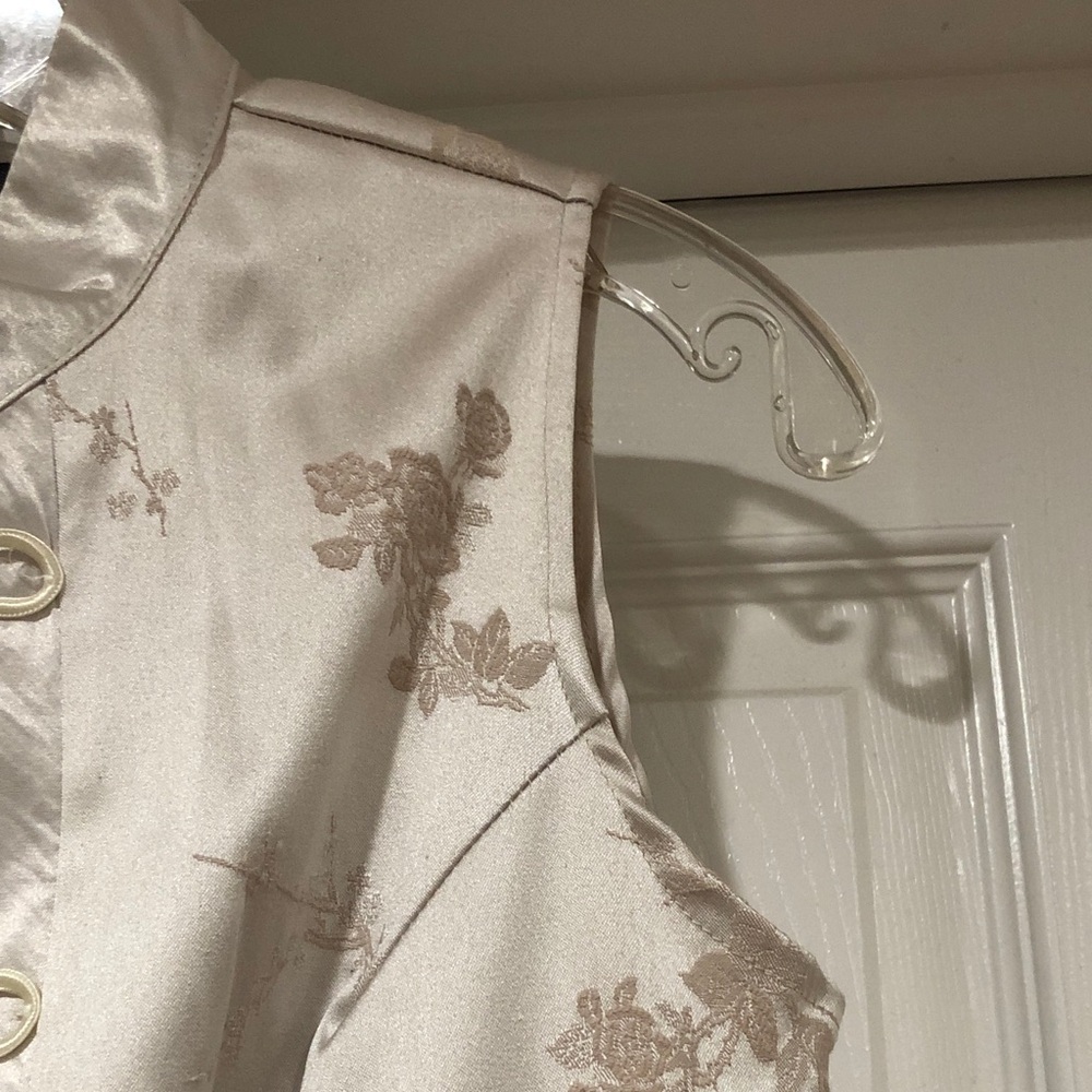 Sally USA Sleeveless Floral Satin Cheongsam Dress - Picture 5 of 17